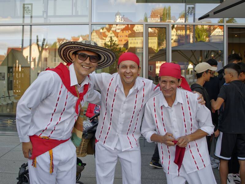 Tänzer auf dem Internationalen Straßenfest